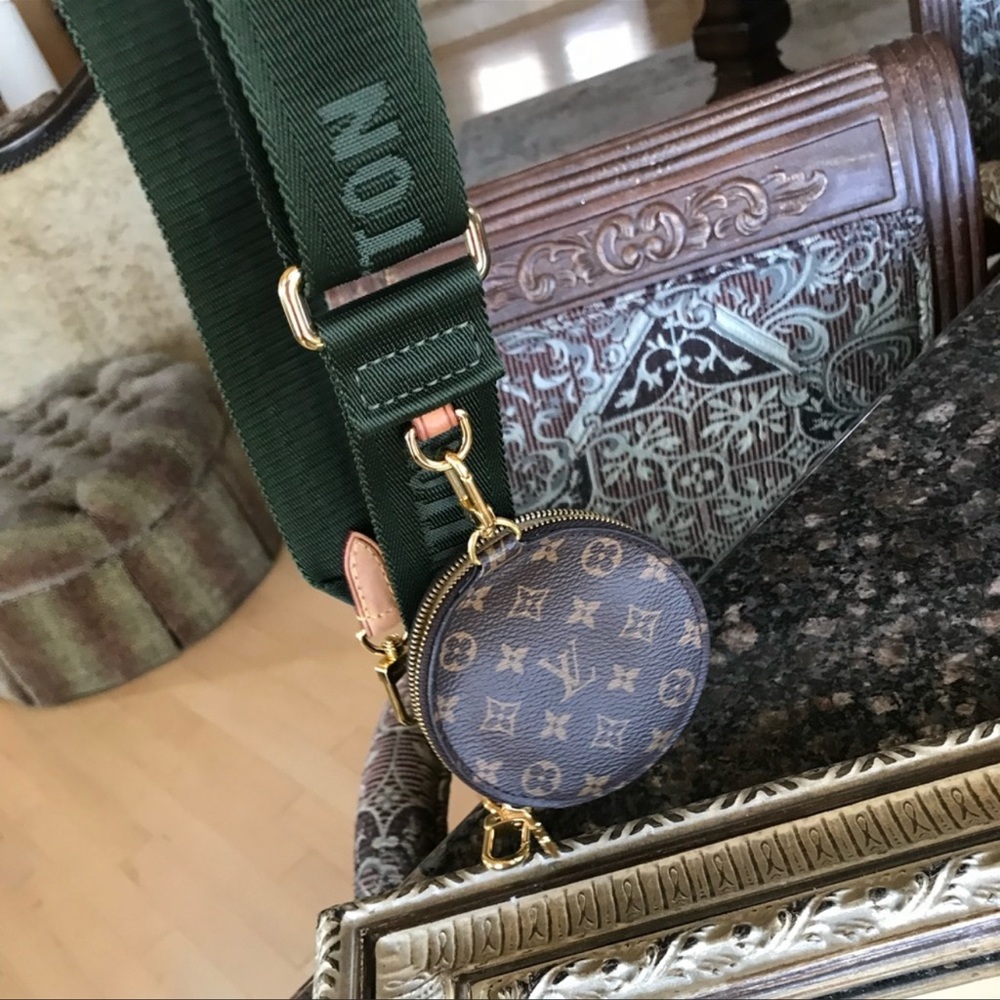 Louis Vuitton Round Pouch from Multi Pochette Like New - Picture 7 of 17
